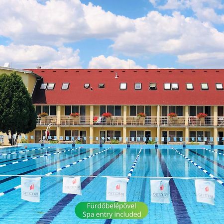 Hét Vezér Apartmanhotel Komárom Exterior foto